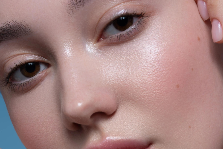 Does Tretinoin Make Skin Glowy? 